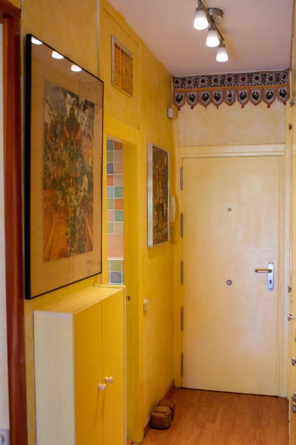 Cozy Apartment At Jardin Manaure Мадрид Екстериор снимка